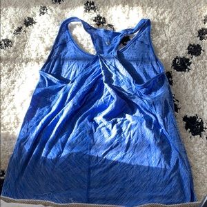 Lululemon Women’s workout top